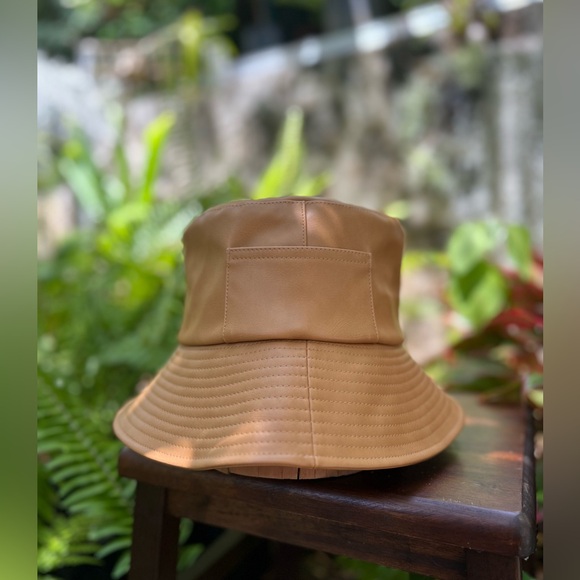 NWT Lack of Color Wave Bucket Hat - Tan Vegan Leather - Picture 7 of 7